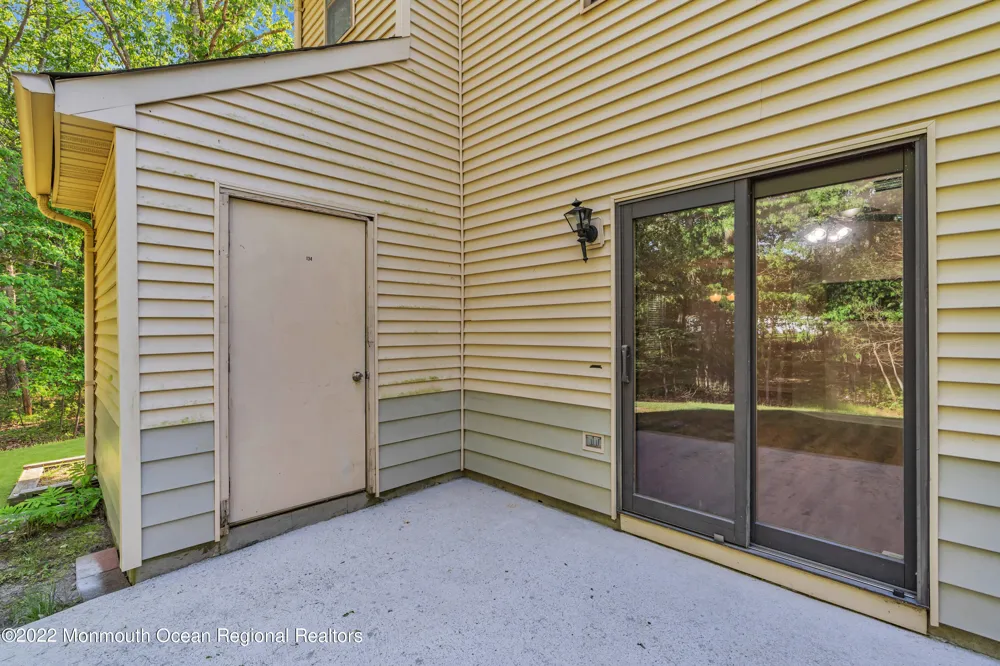 134 Whispering Oaks Way #134 Jackson, NJ 08527