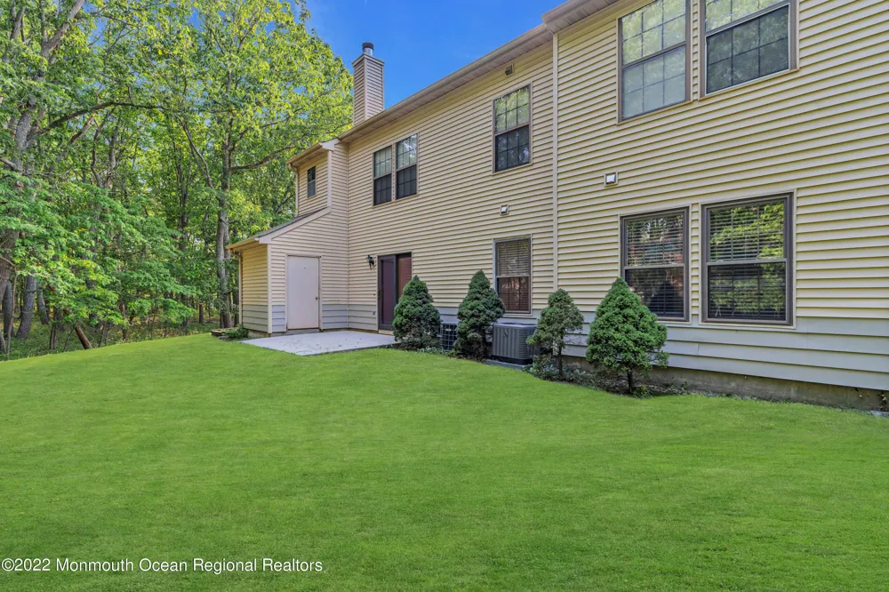 134 Whispering Oaks Way #134 Jackson, NJ 08527