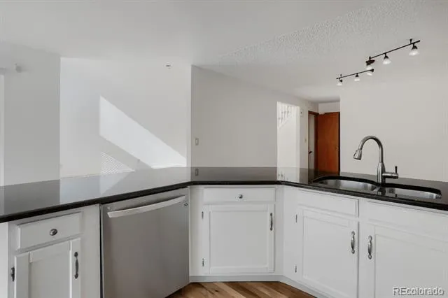 4927 S Eagle Circle Aurora, CO 80015