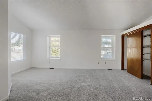 4927 S Eagle Circle Aurora, CO 80015