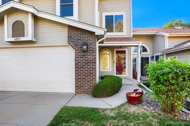 4927 S Eagle Circle Aurora, CO 80015