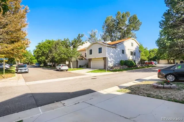 4927 S Eagle Circle Aurora, CO 80015