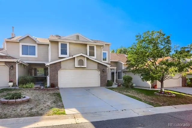 4927 S Eagle Circle Aurora, CO 80015