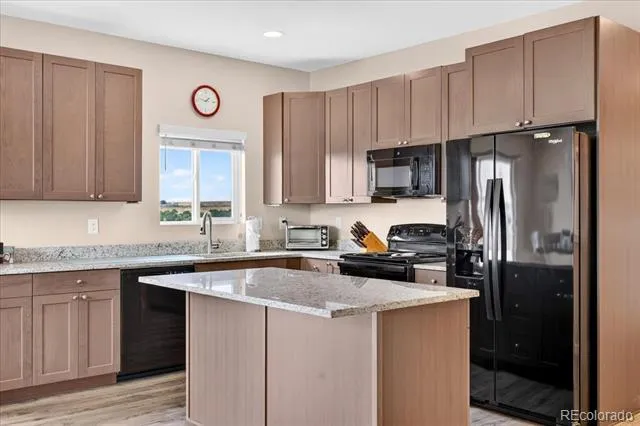 495 S 2nd Avenue Deer Trail, CO 80105
