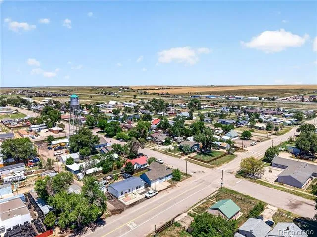 505 2nd Avenue Deer Trail, CO 80105