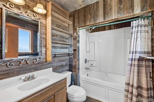 24396 Emerald Trail Deer Trail, CO 80105
