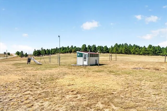 24396 Emerald Trail Deer Trail, CO 80105