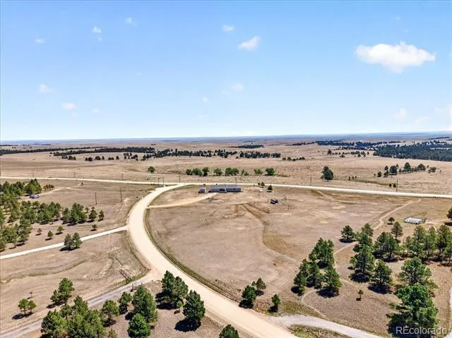 24396 Emerald Trail Deer Trail, CO 80105
