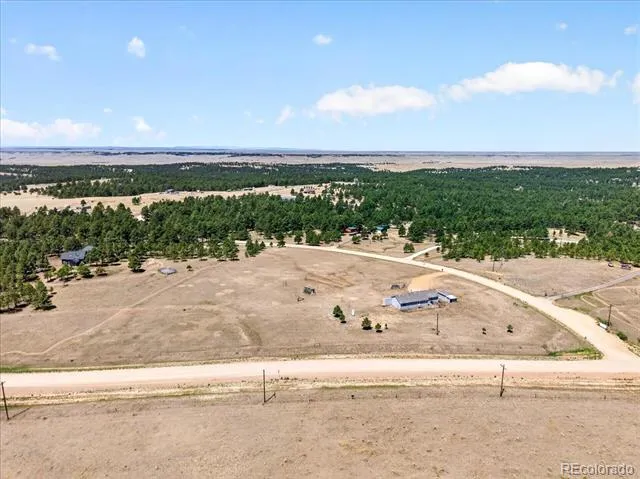 24396 Emerald Trail Deer Trail, CO 80105