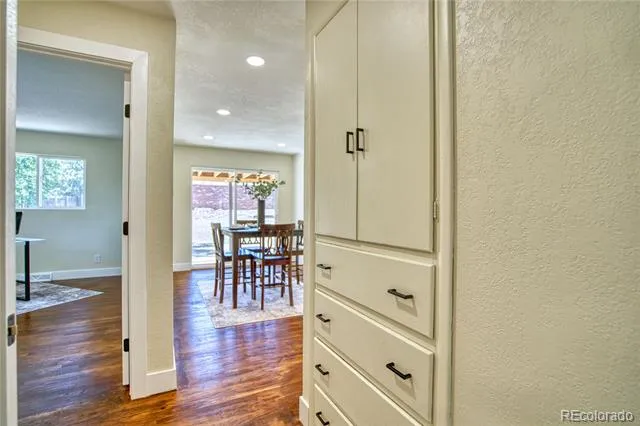 970 W 1st Avenue Broomfield, CO 80020
