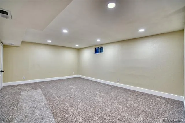 970 W 1st Avenue Broomfield, CO 80020