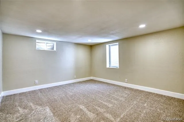 970 W 1st Avenue Broomfield, CO 80020