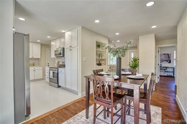 970 W 1st Avenue Broomfield, CO 80020