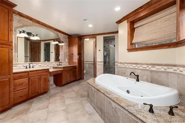 13079 Whisper Canyon Road Castle Pines, CO 80108