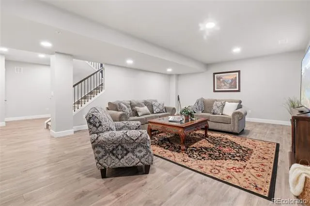 8273 S Queen Street Littleton, CO 80127