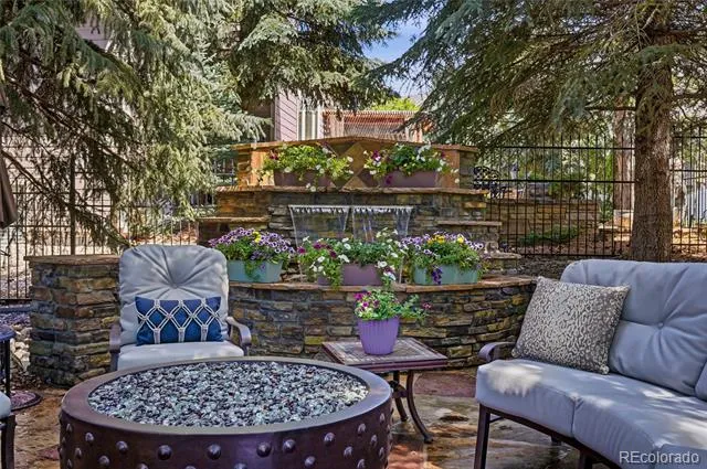 9779 Bay Hill Drive Lone Tree, CO 80124