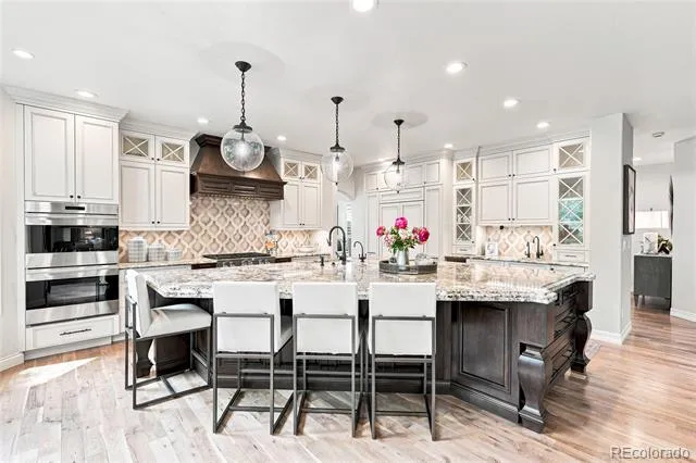 9779 Bay Hill Drive Lone Tree, CO 80124