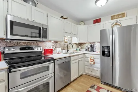 3164 S Wheeling Way #306