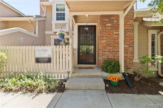14209 E Quinn Circle Aurora, CO 80015