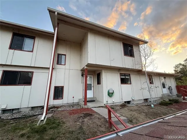 6486 W 80th Drive #B Arvada, CO 80003