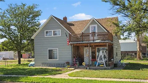 222 E 2nd Street