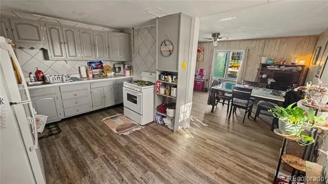 222 E 2nd Street Julesburg, CO 80737