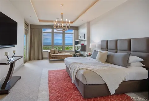 5455 Landmark Place #809