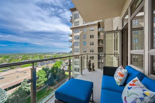 5455 Landmark Place #809 Greenwood Village, CO 80111
