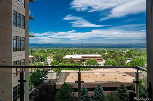 5455 Landmark Place #809 Greenwood Village, CO 80111