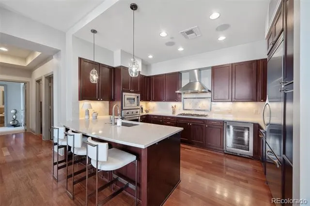 5455 Landmark Place #809 Greenwood Village, CO 80111