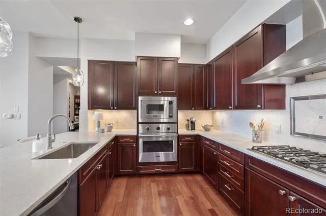 5455 Landmark Place #809 Greenwood Village, CO 80111