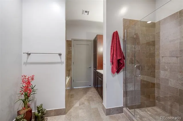 5455 Landmark Place #809 Greenwood Village, CO 80111
