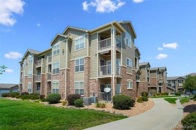 3045 Blue Sky Circle #18-302 Erie, CO 80516
