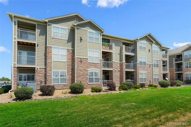 3045 Blue Sky Circle #18-302 Erie, CO 80516