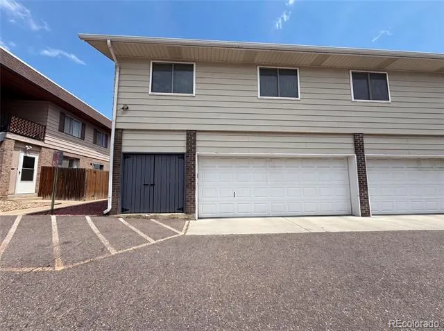 9867 Lane Street Denver, CO 80260