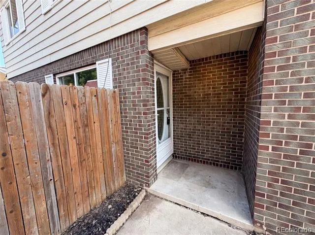 9867 Lane Street Denver, CO 80260