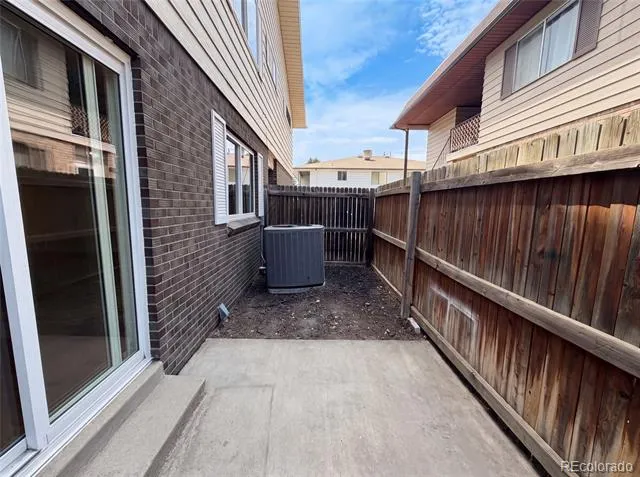 9867 Lane Street Denver, CO 80260