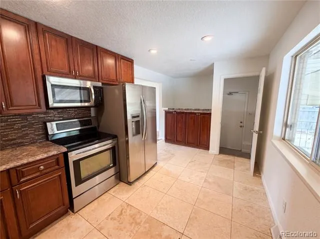 5421 Raritan Way Denver, CO 80221