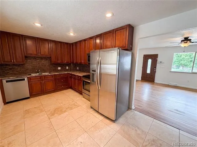 5421 Raritan Way Denver, CO 80221