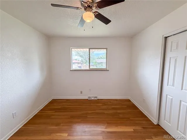 5421 Raritan Way Denver, CO 80221