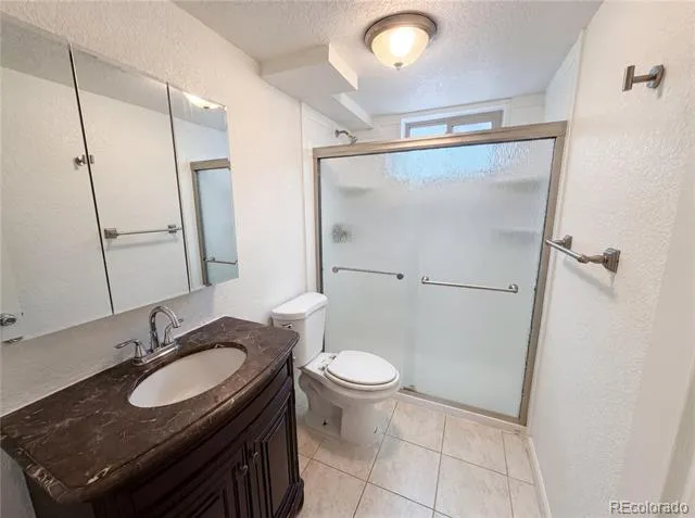 5421 Raritan Way Denver, CO 80221
