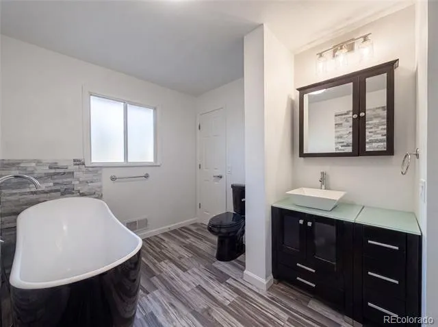 929 Carol Street Fort Morgan, CO 80701