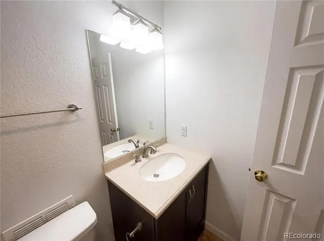 9686 Fairwood Street Littleton, CO 80125