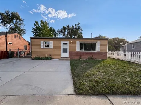 433 Sunnyside Lane