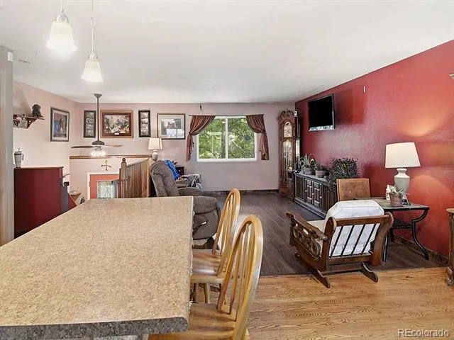 6932 Deframe Court Arvada, CO 80004