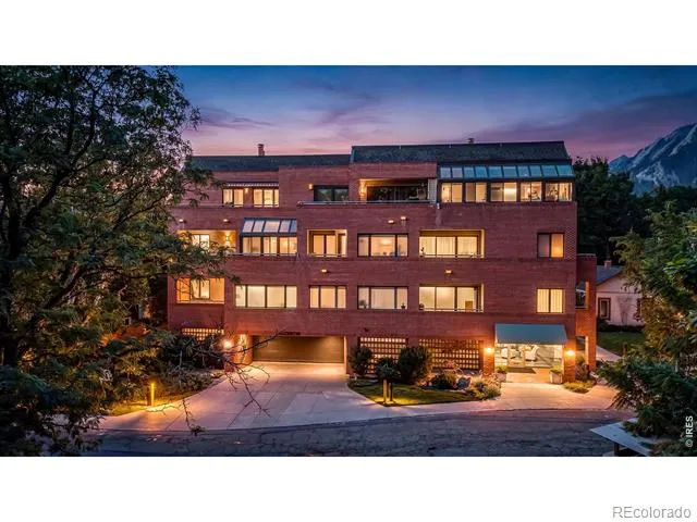 624 Pearl Street #203 Boulder, CO 80302
