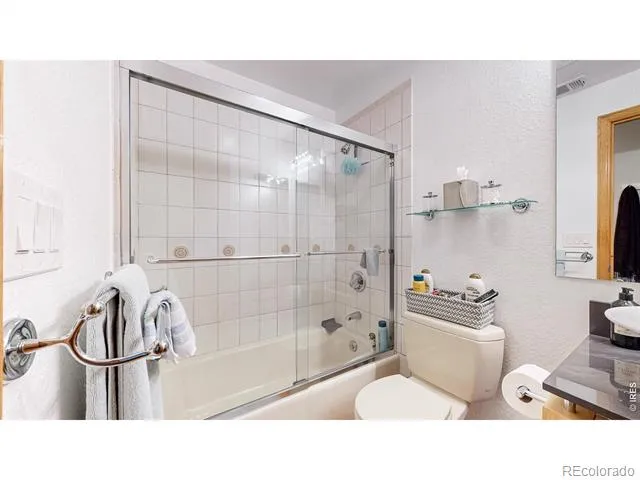 624 Pearl Street #203 Boulder, CO 80302
