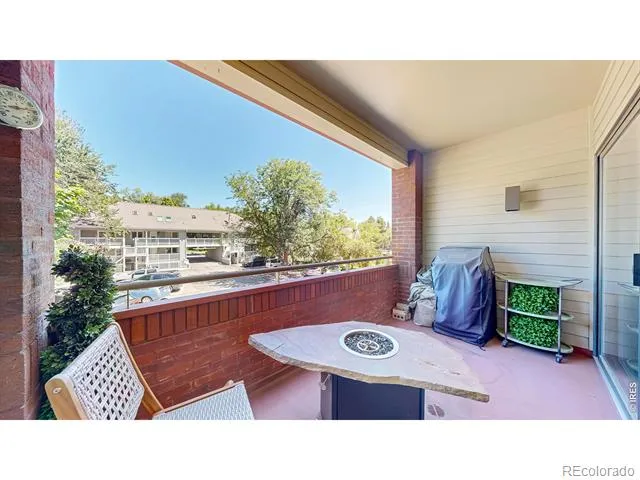 624 Pearl Street #203 Boulder, CO 80302