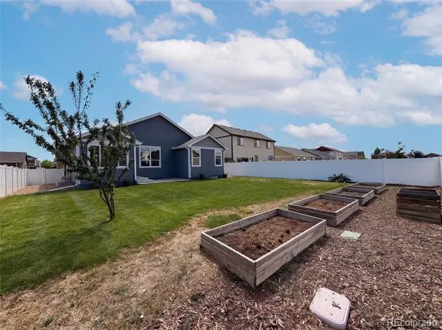 1542 Water Vista Lane Windsor, CO 80550