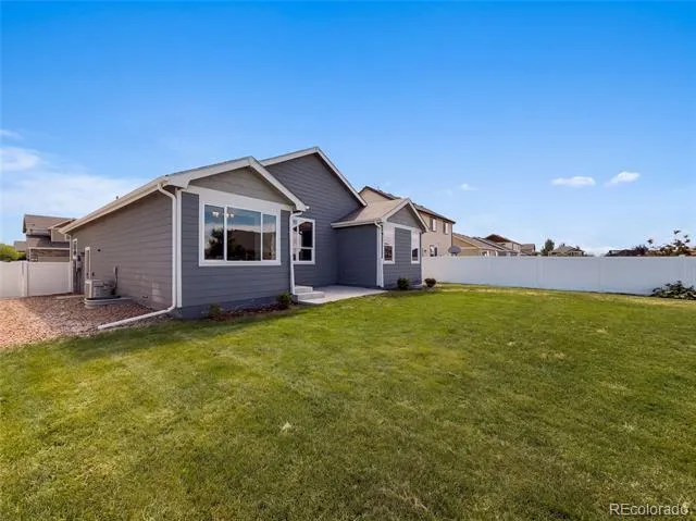 1542 Water Vista Lane Windsor, CO 80550